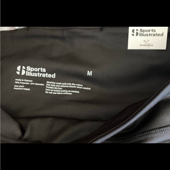 Sport illustrated - Picture 8 of 9